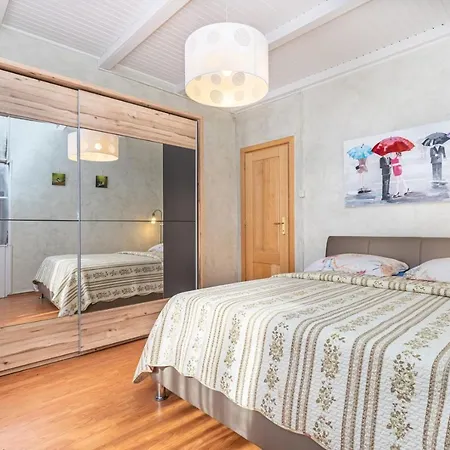 Apartment Cohar